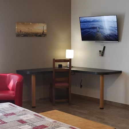 Chambres D'Hotes Gidy Buitenkant foto